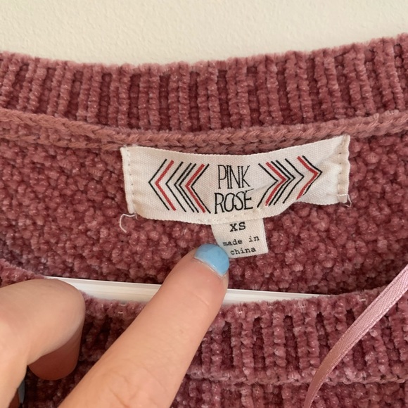 pink soft textured sweater - Picture 2 of 3